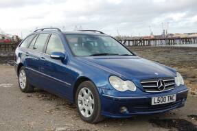 2004 Mercedes-Benz C 200