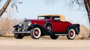 1933 Packard Eight