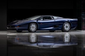 1993 Jaguar XJ220