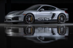 2016 Porsche Cayman GT4