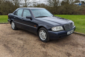 1993 Mercedes-Benz C 220