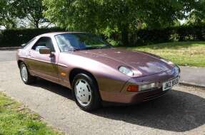 1987 Porsche 928 S4