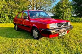 1990 Volvo 340