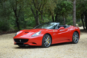 2010 Ferrari California