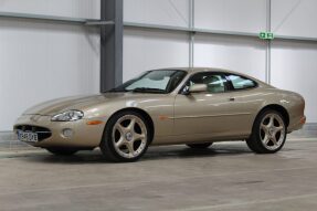 2000 Jaguar XK8