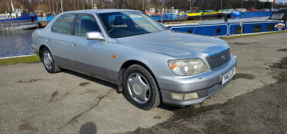 1999 Lexus LS 400