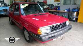 1990 Volvo 340