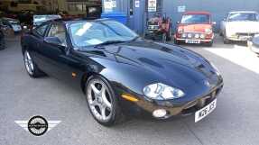 2002 Jaguar XKR