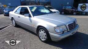 1996 Mercedes-Benz E 220