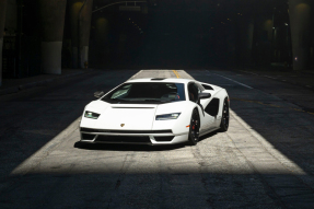 2022 Lamborghini Countach LPI 800-4