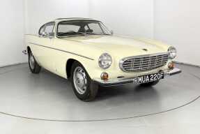 1967 Volvo P1800