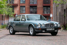 1990 Daimler Double Six