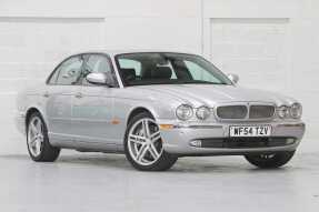 2004 Jaguar XJR