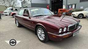 1998 Jaguar XJ8