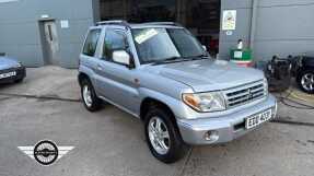 2000 Mitsubishi Shogun