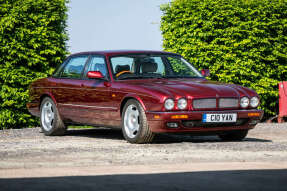 1997 Jaguar XJR