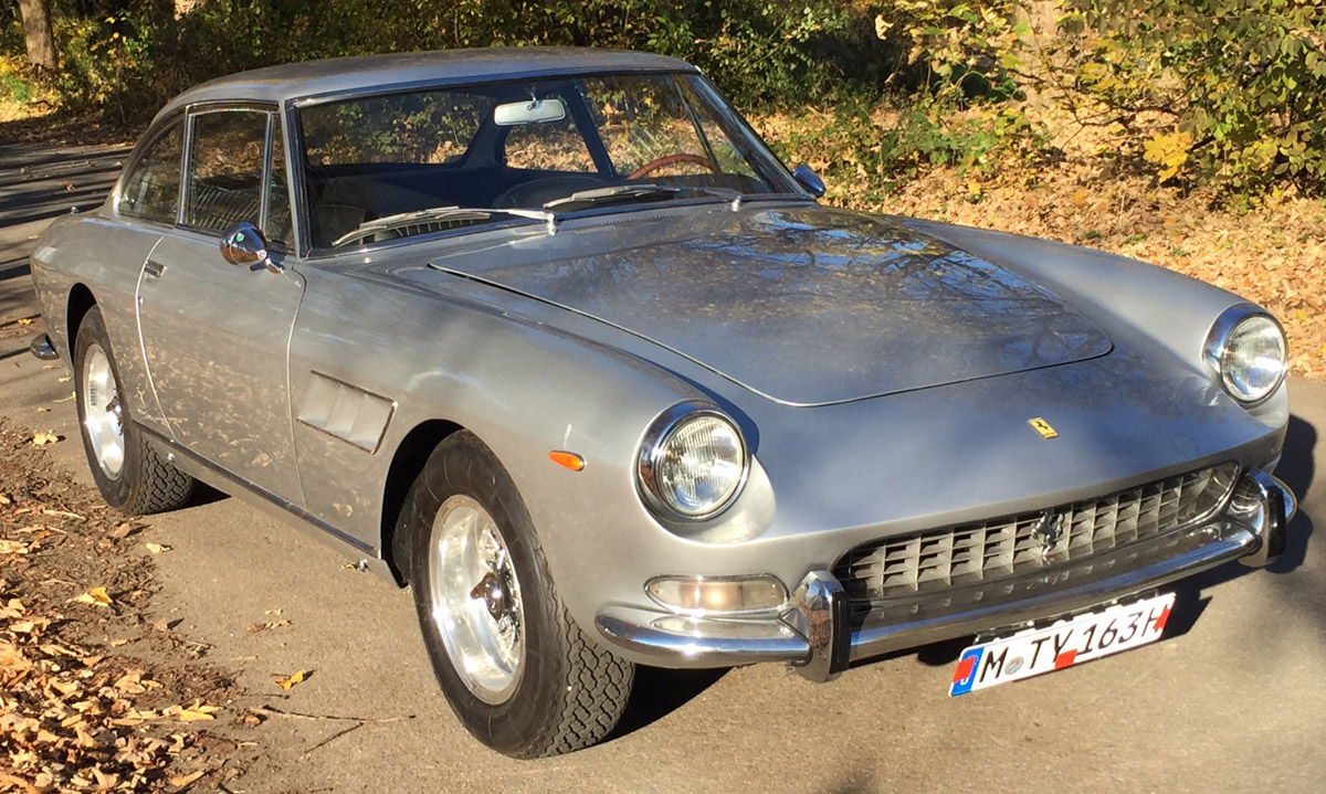 Ferrari 330 GT 2+2