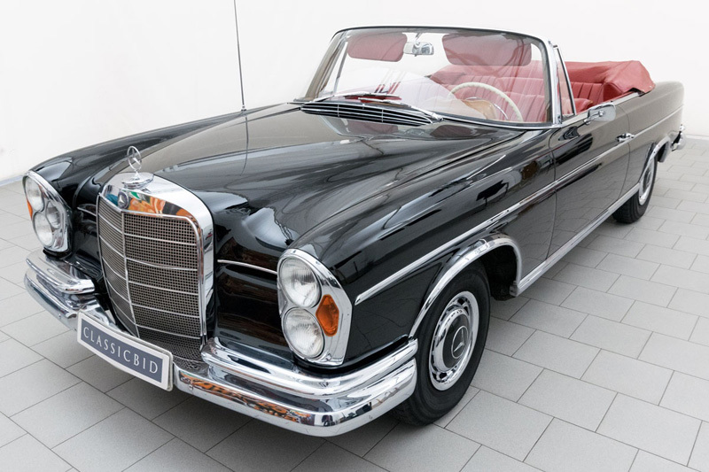 Mercedes-Benz 220 SEb