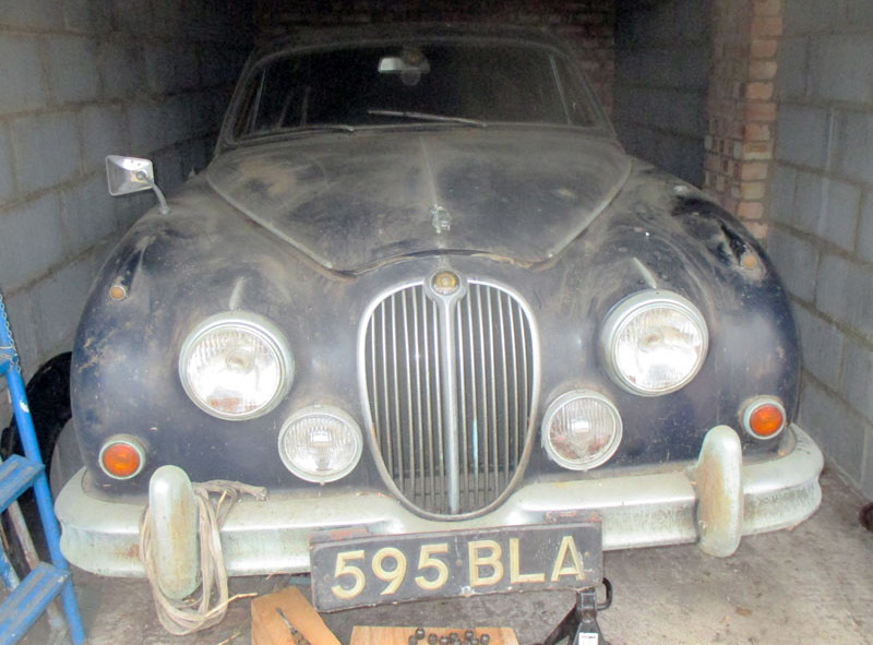 Jaguar Mk II 2.4