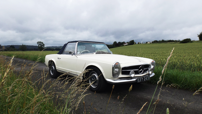 Mercedes-Benz 230 SL