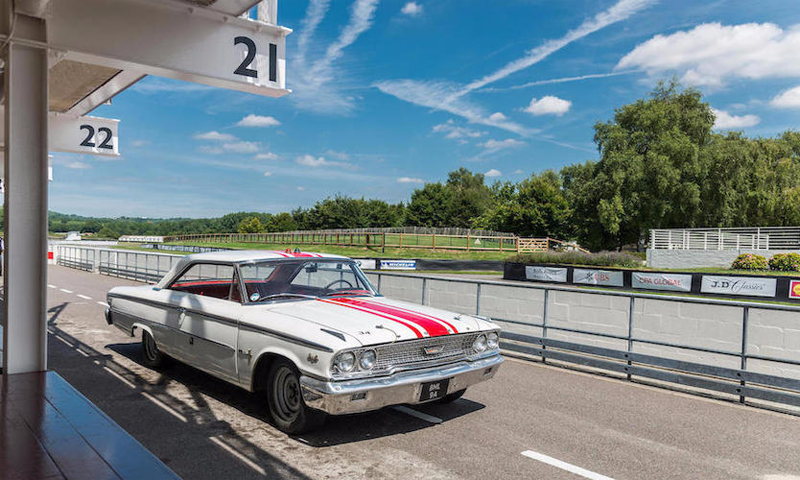 Ford Galaxie 500