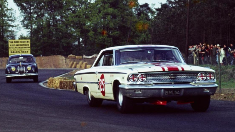 Ford Galaxie 500