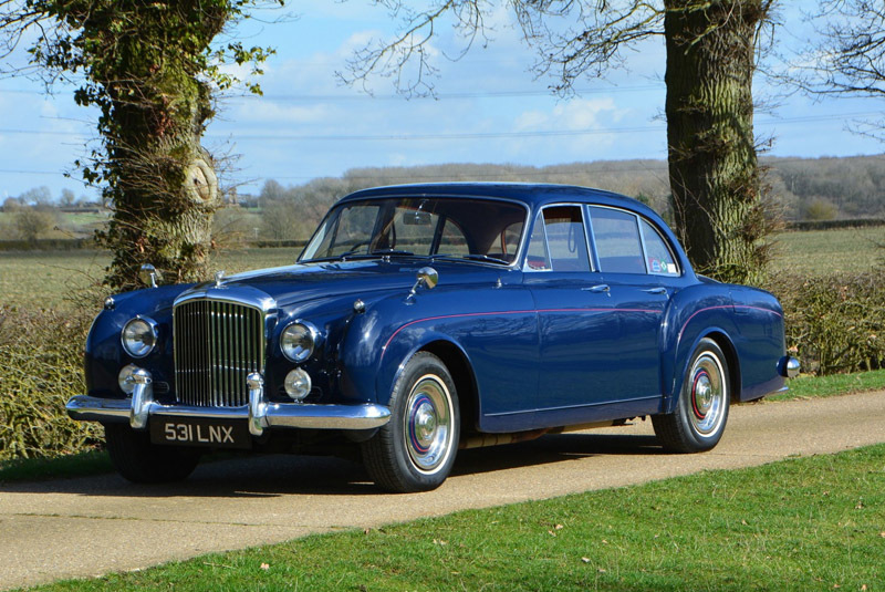 Bentley S2 Continental Flying Spur
