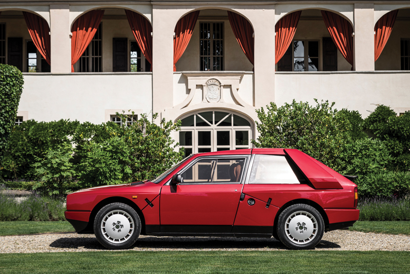 Lancia Delta S4 Stradale