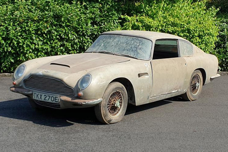 Aston Martin DB6