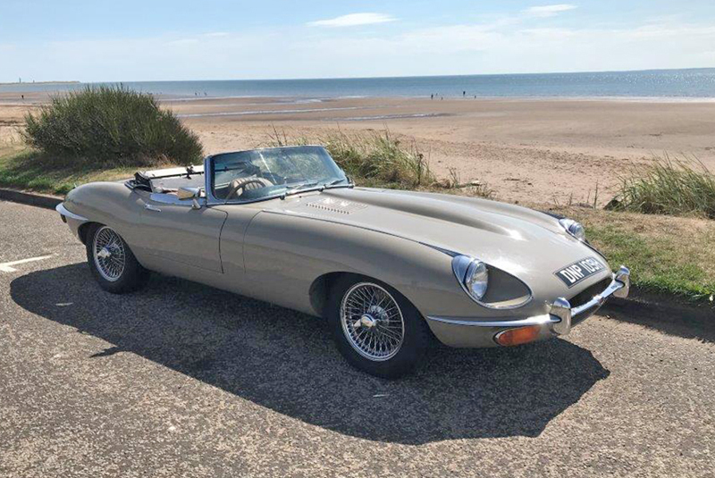 Jaguar E-Type 4.2 Roadster