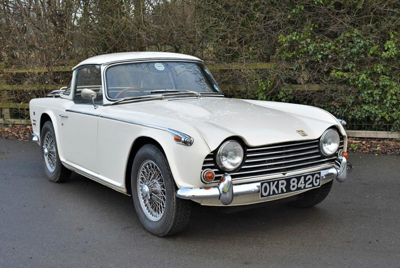 Triumph TR5