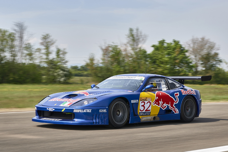 Ferrari 550 GT1