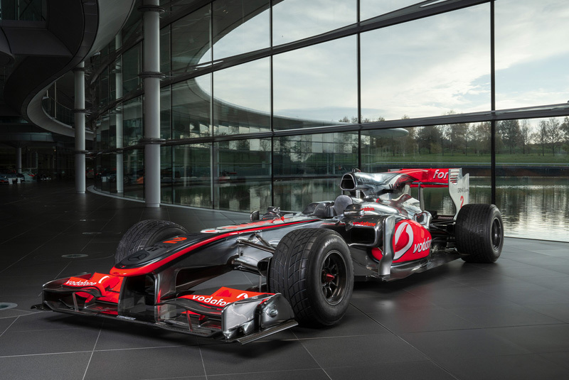 McLaren-Mercedes MP4-25