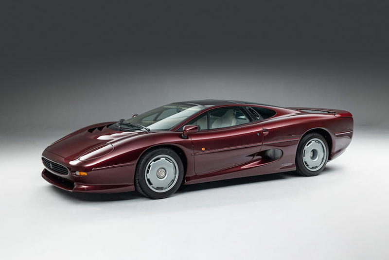 Jaguar XJ220