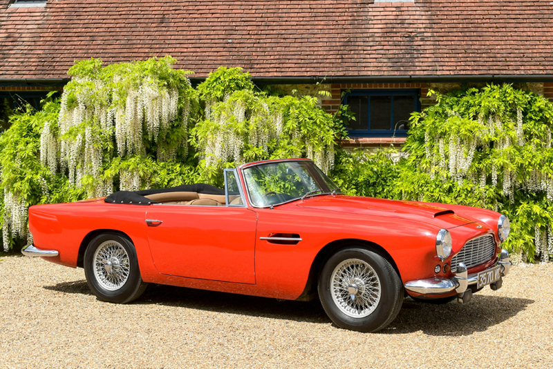 Aston Martin DB4 Convertible