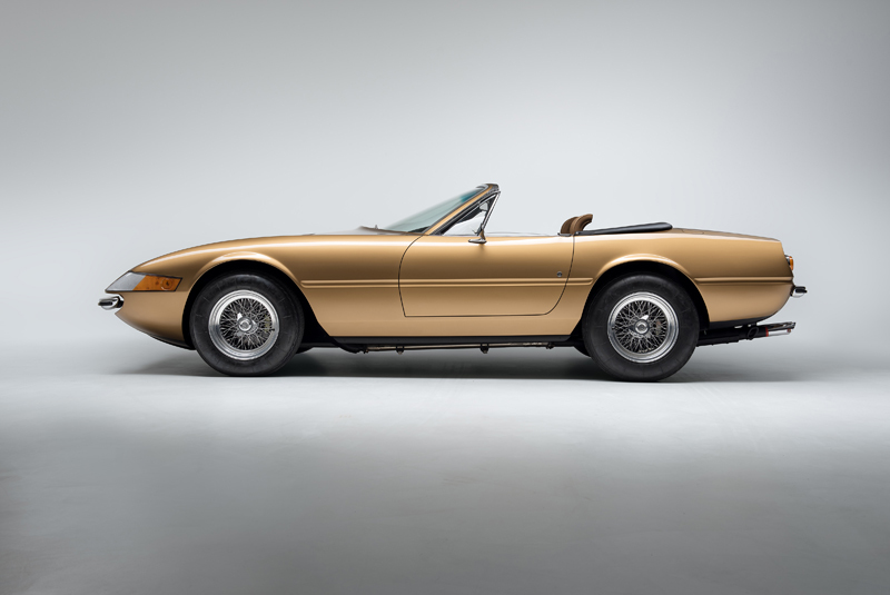 Ferrari 365 GTS/4 Daytona Spider