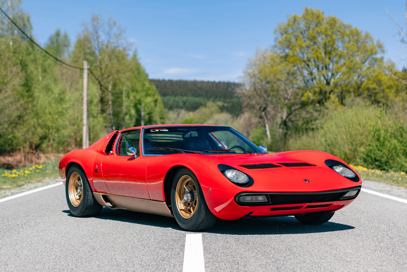 Lamborghini Miura SV